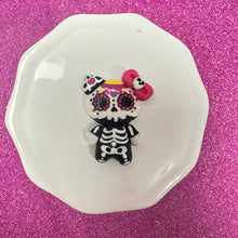 Load image into Gallery viewer, Dia de los muertos Kitty Clay