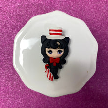 Load image into Gallery viewer, Storybook Hat girl, Big Eye