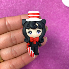 Load image into Gallery viewer, Storybook Hat girl, Big Eye