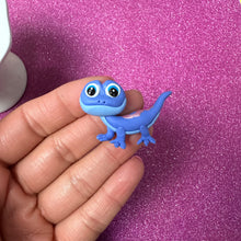 Load image into Gallery viewer, Frozen Lizard clay, Bruni