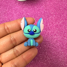 Load image into Gallery viewer, Classic Stitch