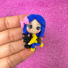 Load image into Gallery viewer, Button eye movie, coraline, (Choose One)
