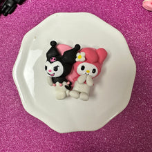 Load image into Gallery viewer, Melody, Kurumi cameo clay