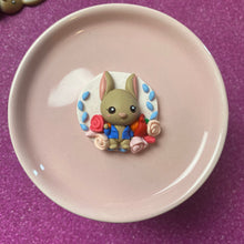 Load image into Gallery viewer, Bunny Cameo