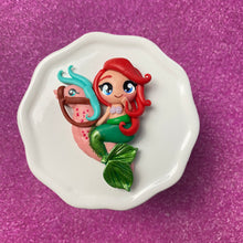 Load image into Gallery viewer, Ariel on seahorse (Style 2)