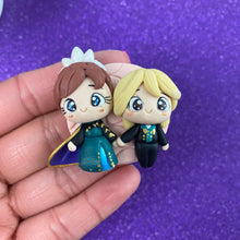 Load image into Gallery viewer, Frozen Couple Clay
